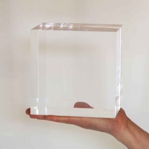 Cube transparent en Plexiglass 150x150x100 mm