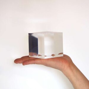 Cube transparent en Plexiglass 75x75x75 mm