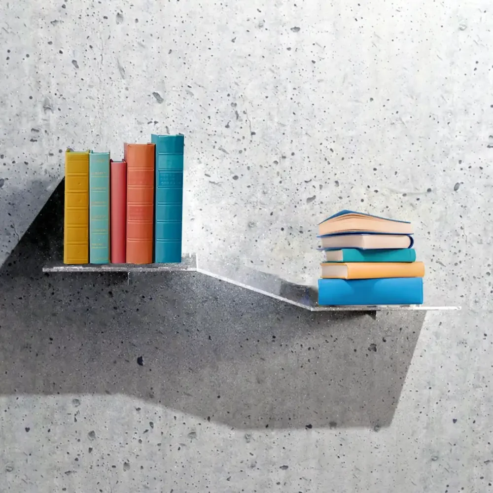 Tablette murale originale en plexiglass transparent