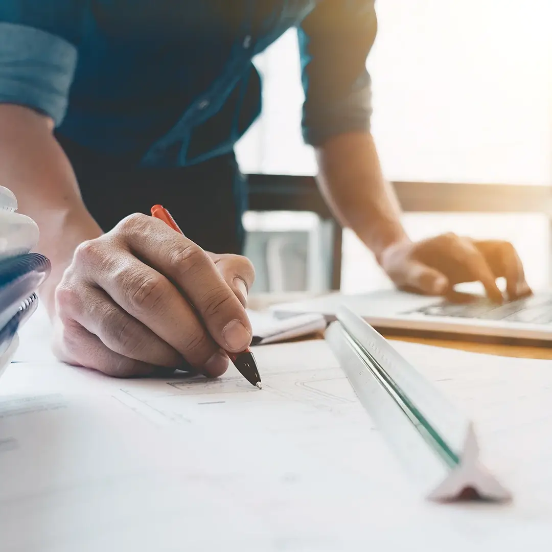 Découpe Plexiglass sur mesure d'après Gabarit