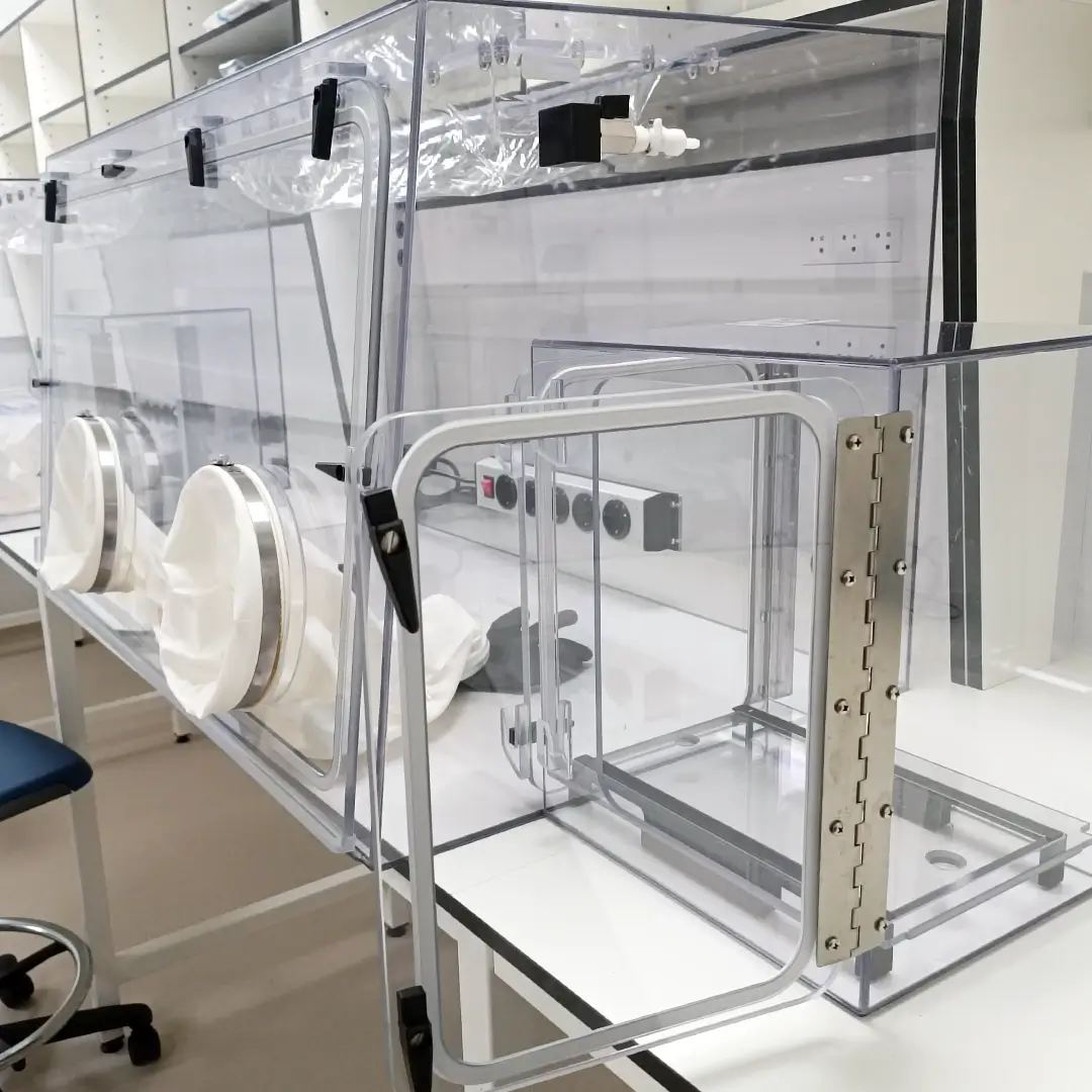 Boite laboratoire sur mesure