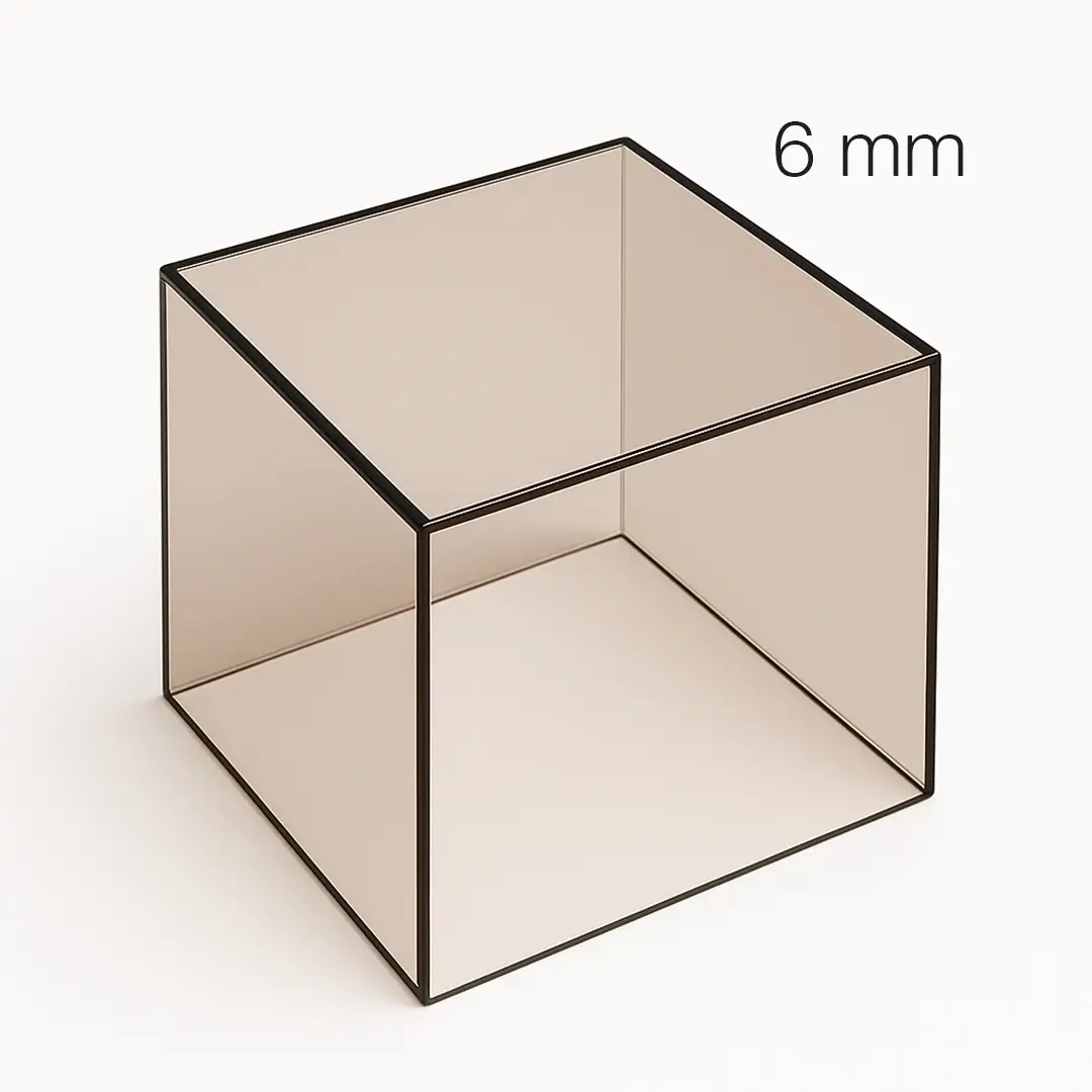 Capot Fumé Marron Clair Transparent Étanche sur Mesure en Plexiglas 6 mm