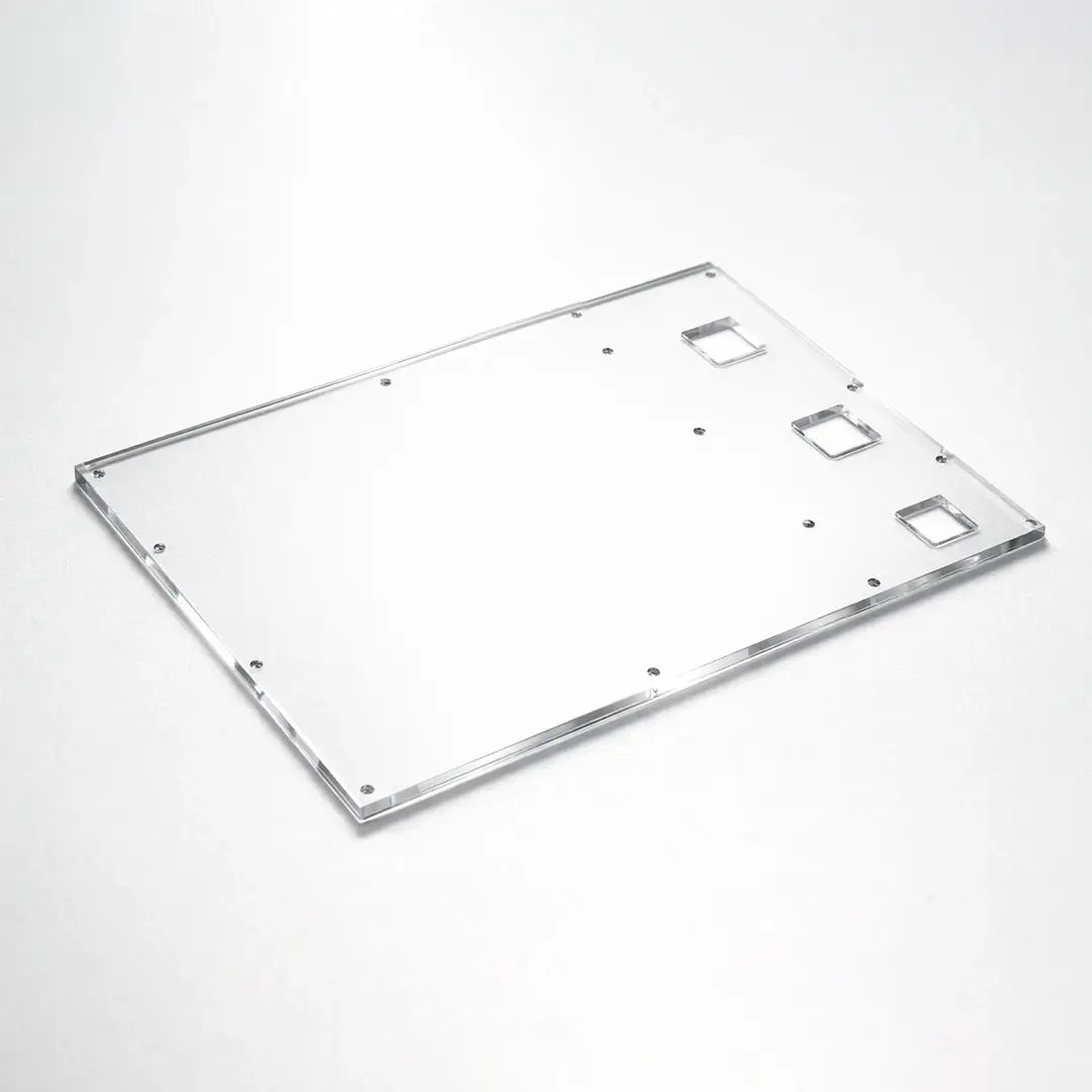 Plaque-Plexiglass-3-mm-usinee-avec-decoupes-et-perçages-1220-×1012-mm