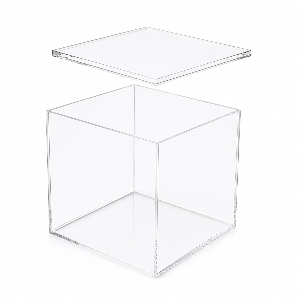 Boîte Présentation Transparente Plexiglass avec Couvercle ajusté en PMMA transparent cristal, collage invisible type musée et chants polis brillants.